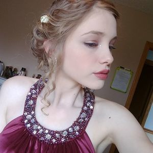 Meet your Posher, Marissa